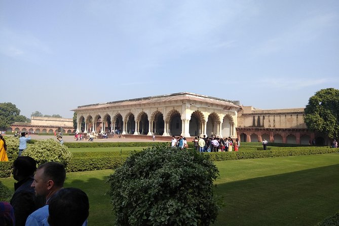 Taj Mahal and Agra Fort: Private Surnise Tour From Jaipur (by Road) - Accessibility Information