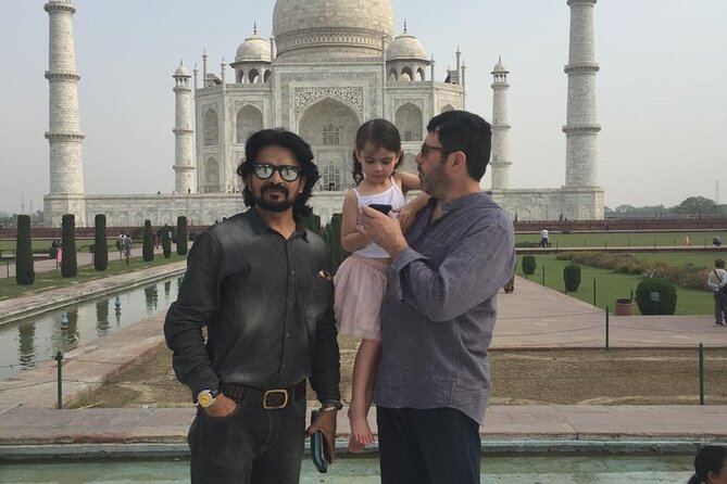 Taj Mahal Day Tour by Gatimaan Express Train - Tour Highlights