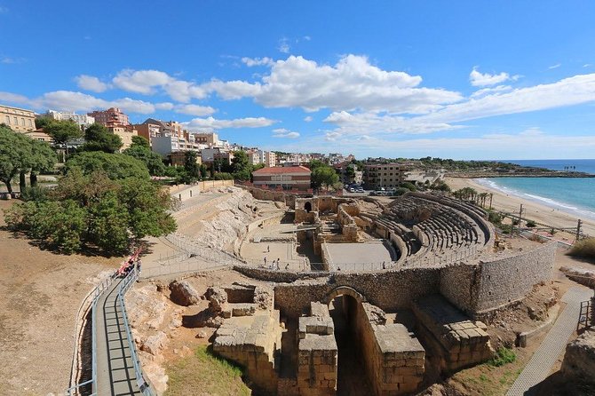 Tarragona Ruins & Priorat 1 Day - Reduced Group Hotel Pick up From Barcelona - Meeting Point Information