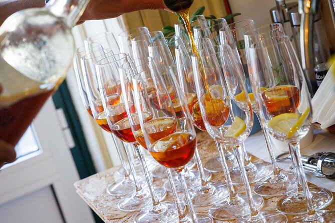 Tasty Portuguese Dinner Degustation in Lisbon - Location and Meeting Details