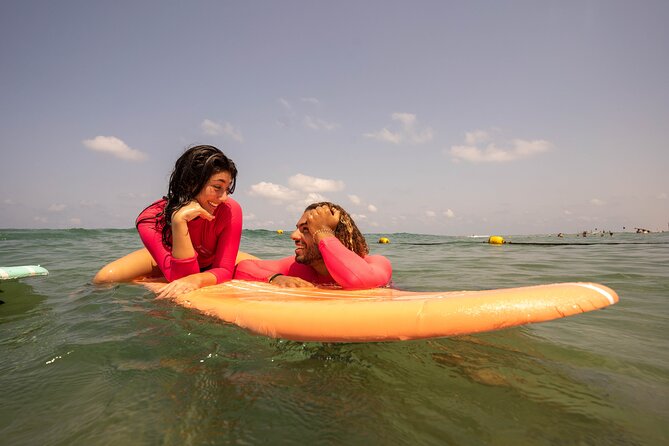 Tel Aviv Beach: Surf Board Rental - Operator and Price