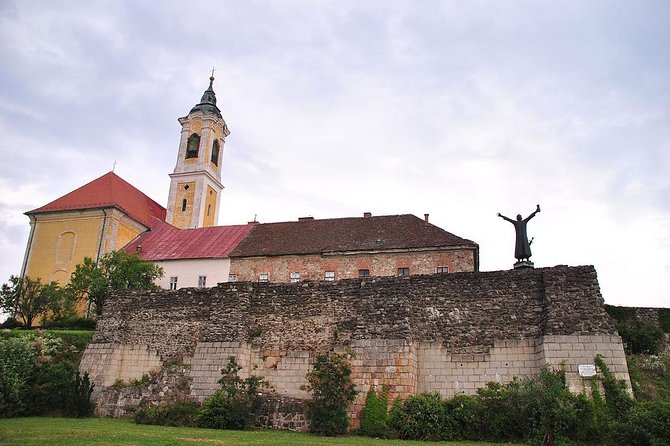 The Beautiful Baroque City of Vác, Private Tour From Budapest
