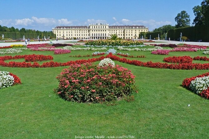 The Best of Vienna: Private Tour Including Schönbrunn Palace - Meeting Point