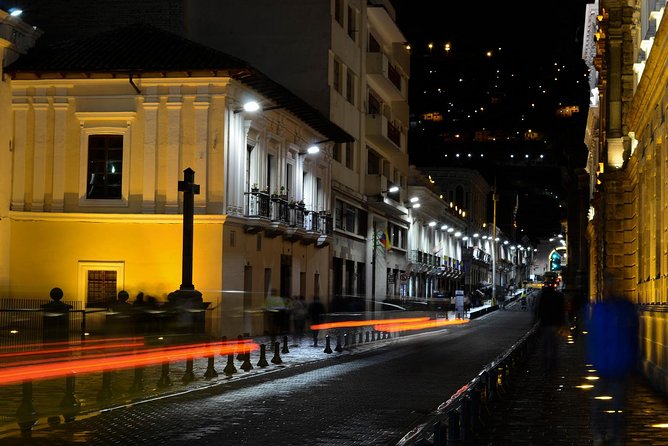 The Middle of The World and Urband Legends of Quito - Small Group - The Sum Up