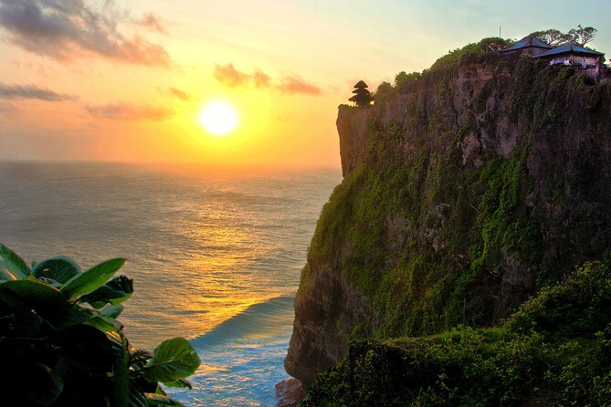 The Mystical Uluwatu Temple and the Kecak Fire Dance