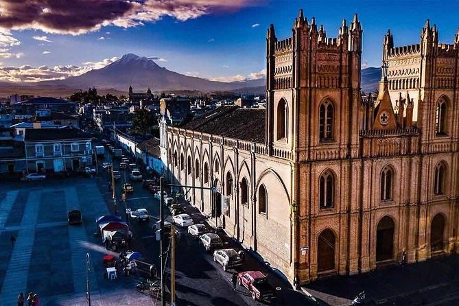 The Volcanoe Rute: Quito, Riobamba, Cuenca + Train Ride - Start Time and Itinerary