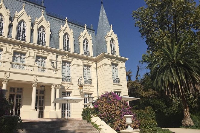 Top Class Wine Tour Concha Y Toro & Las Majadas Palace – Pirque Town - Accessibility Features