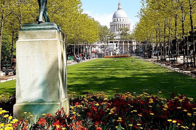 Tour Island of the Cite and Latin Quarter the Soul of Paris - Tour Guide and Language