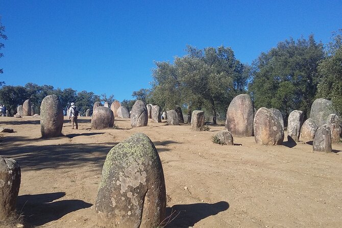 Tour Through the History of Évora - Pickup and Meeting Point Information