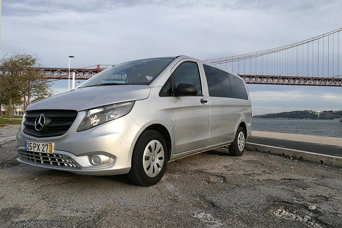 Transfer From Lisboa to Albufeira Algarve - Multilingual Guide Availability