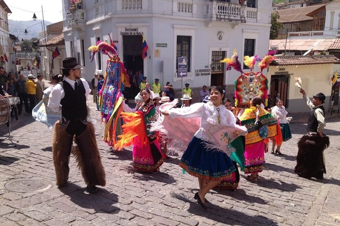 Urban Art and Gastronomy in Quito - Culinary Delights to Try