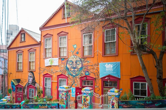 Valparaiso Like a Local: Customized Private Tour - Meeting Points and Logistics