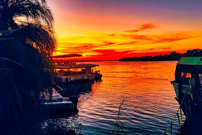 Victoria Falls: Standard Sunset Cruise on the Zambezi River - Accessibility Features