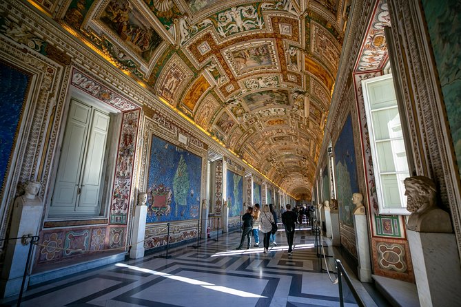 Wheelchair Accessible Vatican Tour With Sistine Chapel & Skip-The-Line Tickets - Meeting Point