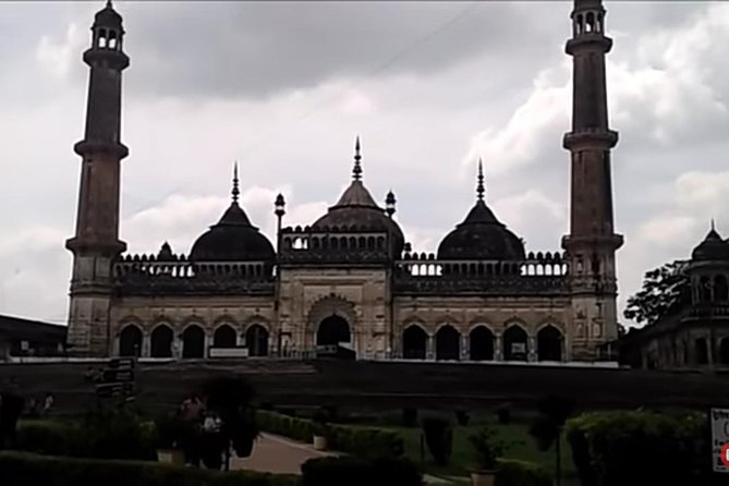 Ziarah Buddha 9 Nights 10 Days Trip by Private Car - Price, Booking, and Guarantee