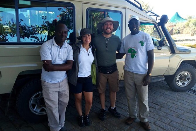 4 by 4 Land Cruiser and Jeep Transfer to Maasai Mara Hotels