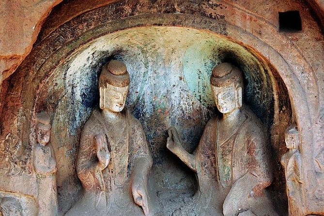 4-Day Private Tour to Binglingsi Grottoes and Lambrang Monastery From Lanzhou - Good To Know