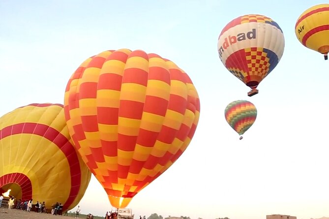 4-Days Aswan to Luxor Nile Cruise and Hot Air Balloon From Cairo With Flight