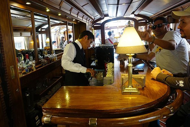 1 Day Luxury Tour to Machu Picchu - Experience the Train Journey