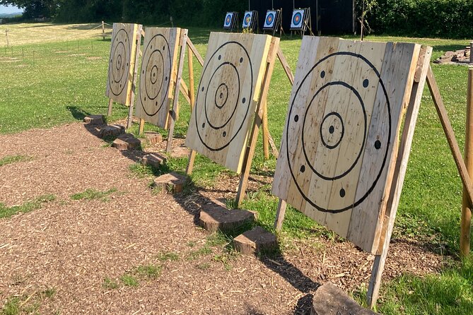 1 Hour Axe Throwing Activity in Hereford - Nearby Landmarks and End Point