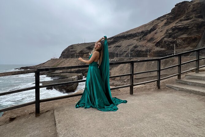 1 Hour Private Video and Photo Session With Flying Dress - Booking Information