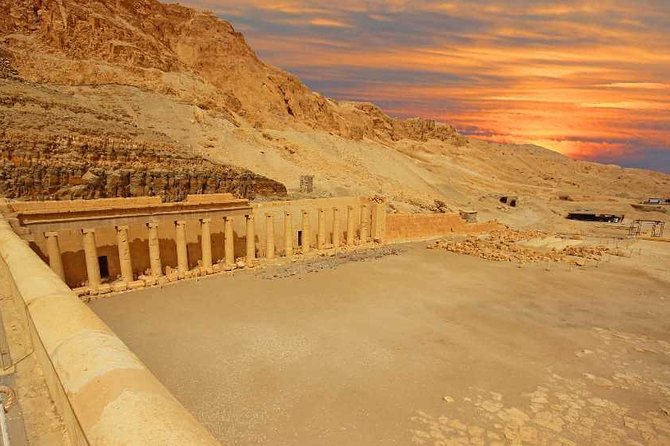 1 Night 2-Days Tours, Luxor West and East Bank and Balloon & Hotel From Luxor - The Sum Up
