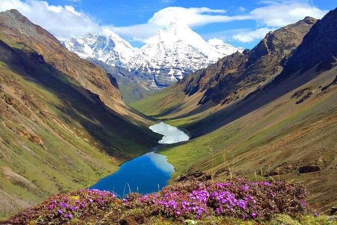 12 Days Jomolhari Trekking & Mountain Festival Tour in Bhutan - Trekking Difficulty Level