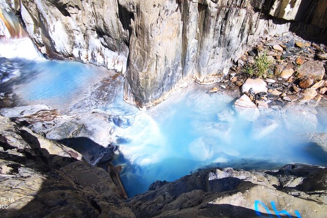 2 Colors Canyon: 1 Full Day PRIVATE Hike - Price