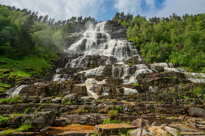 2-Day Round Trip From Bergen: the GRAND SOGNEFJORD – Fjords, Waterfalls, Glacier - What to Pack for the Trip