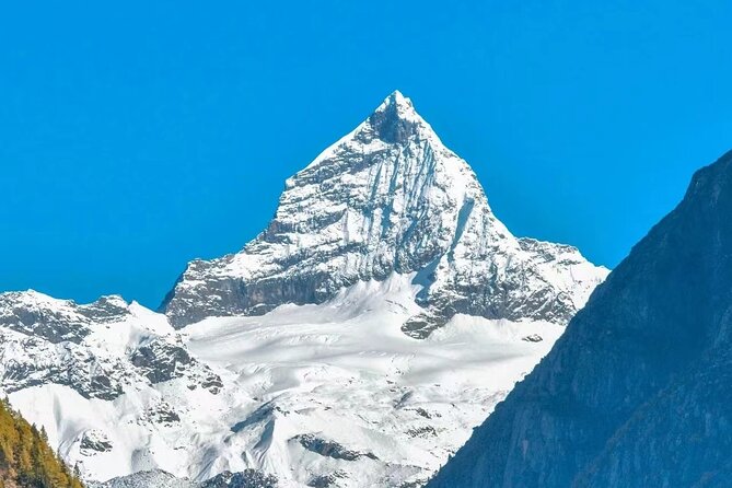 2 Days Tour To Mt. Siguniang and Wolong Panda Base - Price and Booking