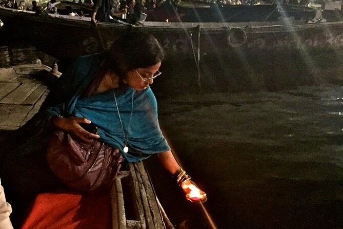 2 Days Varanasi Private Tour From Delhi - Accommodation in 5-star Hotel