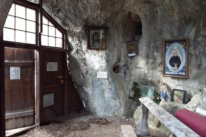 2-Hour Alpine Private Hiking Tour Along Luckerte Wand Mountain From Vienna - Safety Precautions