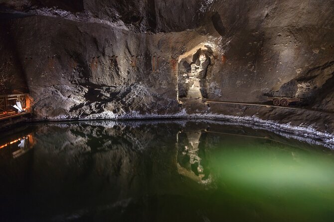 3-Day Krakow Guided Tour: Jewish Heritage With Wieliczka and Auschwitz - Operator Information