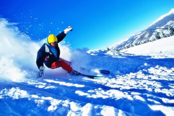 3-Day Yabuli Ski Resort and Panda House Private Trip From Harbin With Accommodation