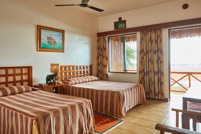 3 DAYS SALTLICK and NGUTUNI SAFARI (Minimum 2 Pax) - Booking Price