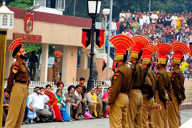 3 Days Tour of Agra & Amritsar From Delhi Includes Hotel,Transfer & Train Ticket - Accommodation Details