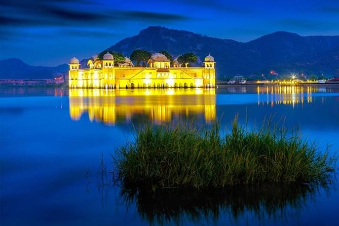 4-Days Golden Triangle Trip to Agra and Jaipur From Delhi - Additional Details and Accessibility
