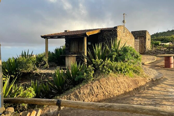 4 Days, São Vicente (2) & Santo Antão (2) Complete Experience - Travel Tips and Recommendations