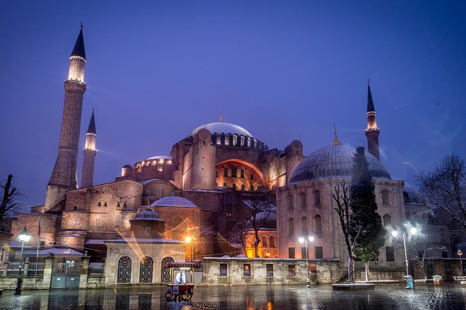 4-Days Tour in Istanbul With Dinner With Belly Dancing Show and Turkish Bath - Inclusions and Meals Provided