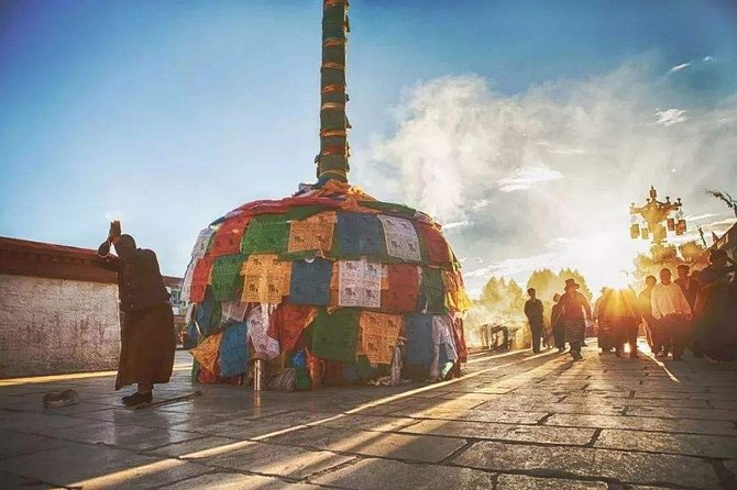 5-Day Small Group Lhasa and Yamdrok Lake Tour From Guiyang - Group Size and Cancellation Policy
