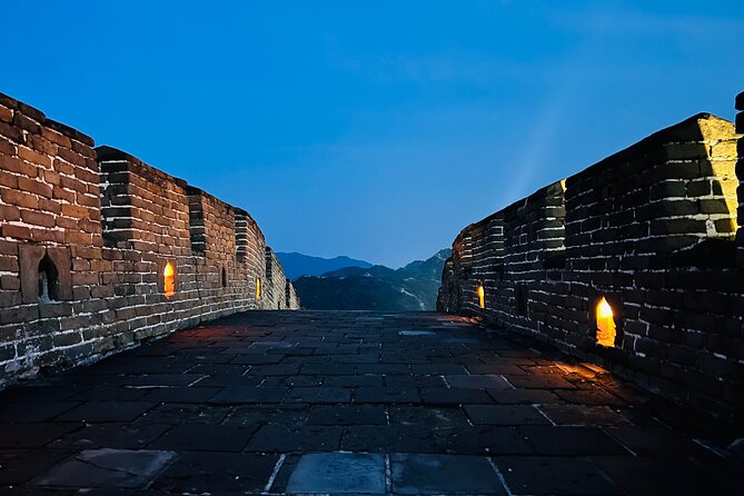 5-Hour Private Night Tour of Great Wall in Mutianyu - Accessibility and Safety Information