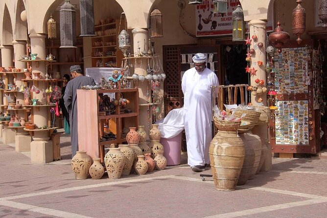 6 Emirates in a Day Tour With Lunch & Private Transfer Dubai - Booking Information