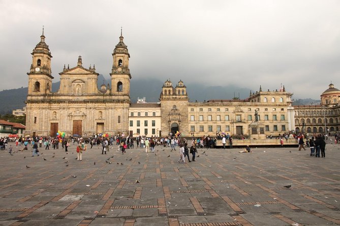 6 Hour Private City Tour Through Bogotá (Con Monserrate) - Frequently Asked Questions