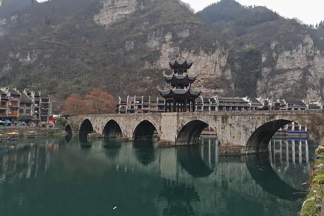 8-Day Guiyang Private Guided Tour From Zhangjiajie With Lunch - Infant and Accessibility Considerations