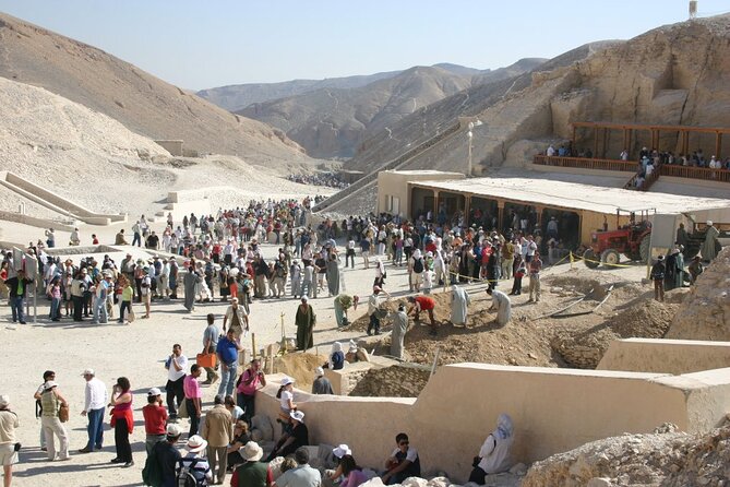 8 Nights - Cairo,Pyramids,Cruise,Luxor,Aswan,Tours&Abu Simbel From Cairo Airport - Days 4-7: Nile Cruise Experience