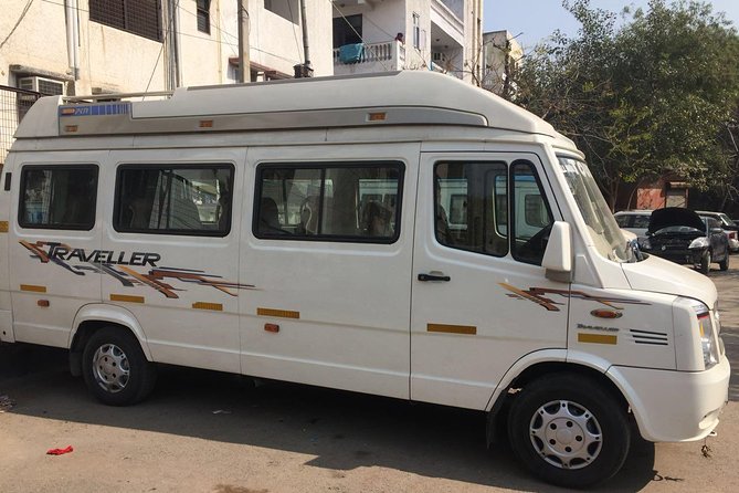 Agra to Jaipur (One-Way Shared Transfer)