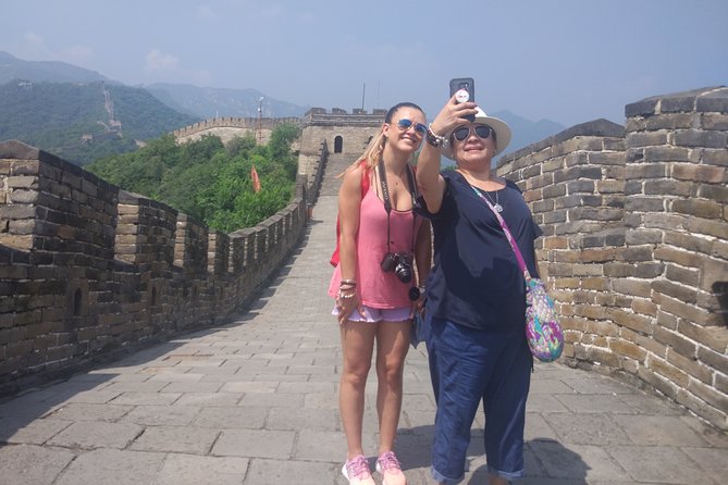 All-Inclusive Tour: Mutianyu Great Wall & Hutong Rickshaw Tour With Local Lunch - Hotel Pickup and Drop-off