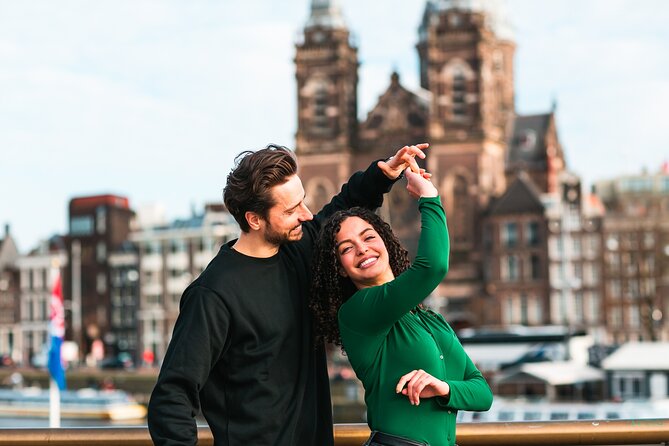 Amsterdam : Professional Photoshoot at Central Station - Important Booking Information