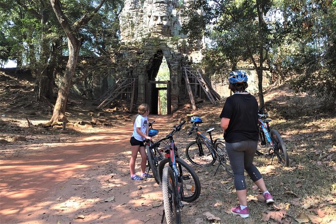 Angkor Wat Avoid Crowd Private Bike Tour - Additional Info