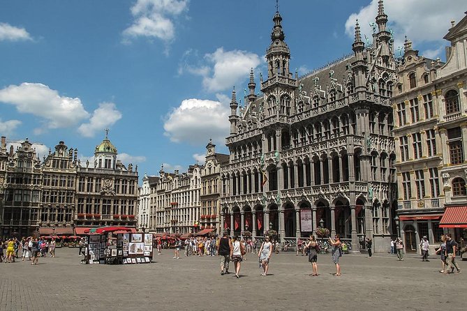 Arrival Transfer: Airport BRU to Brussels by Business Car - The Sum Up